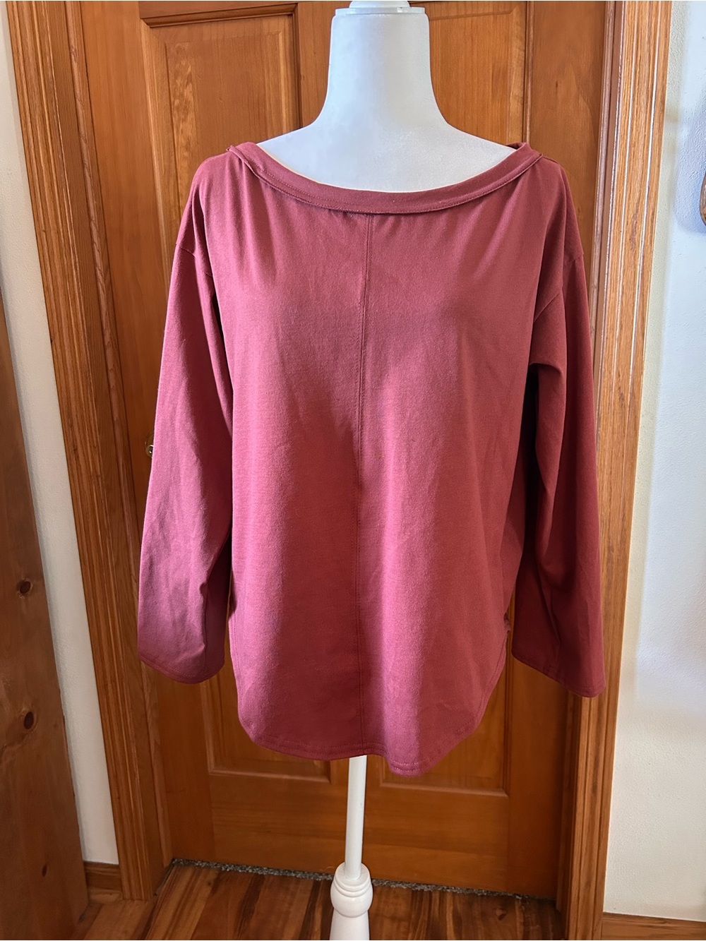 Women's Boatneck Long-Sleeve Top in Dusty Rose